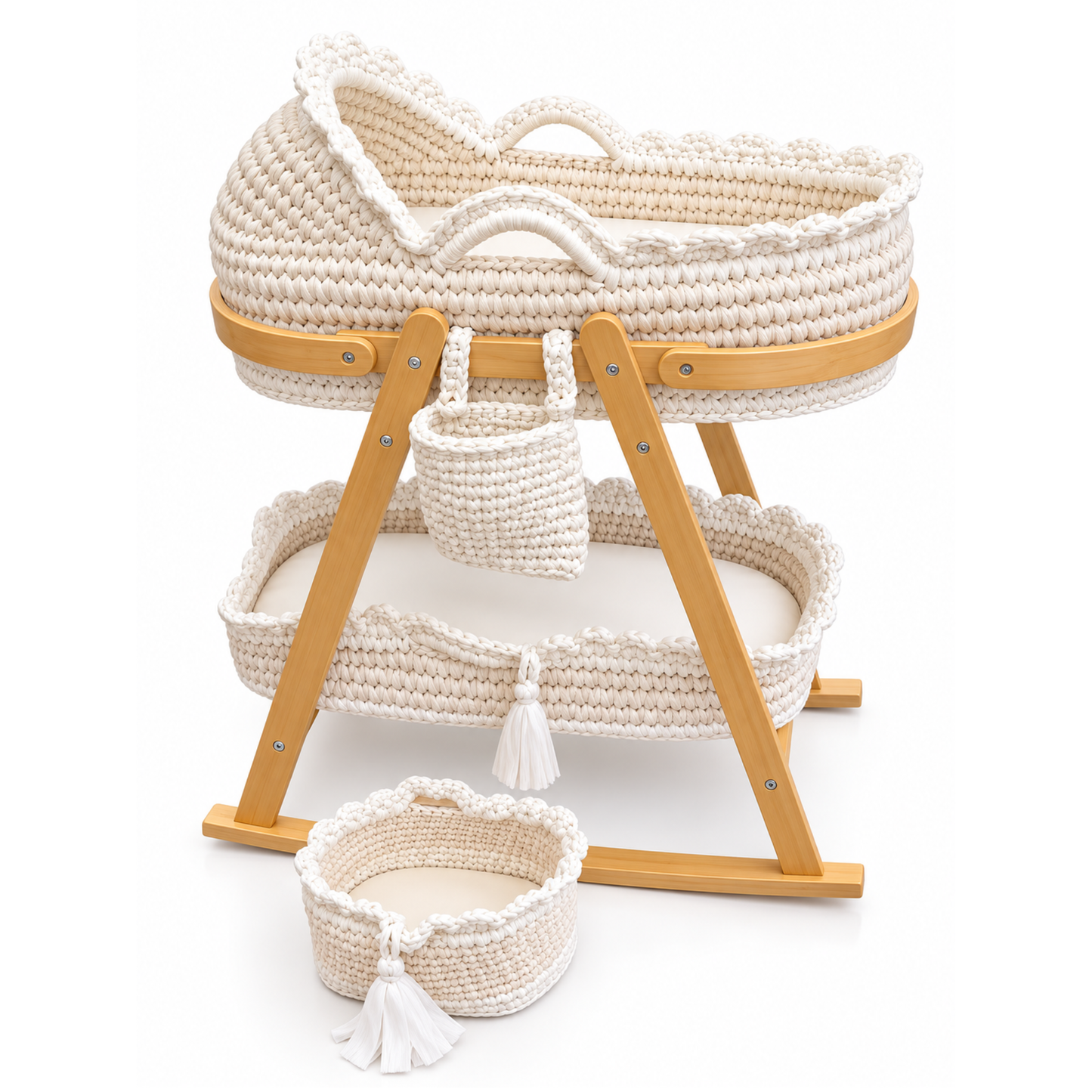 Robins Baby Hand-Made Woven Bassinet & Stand